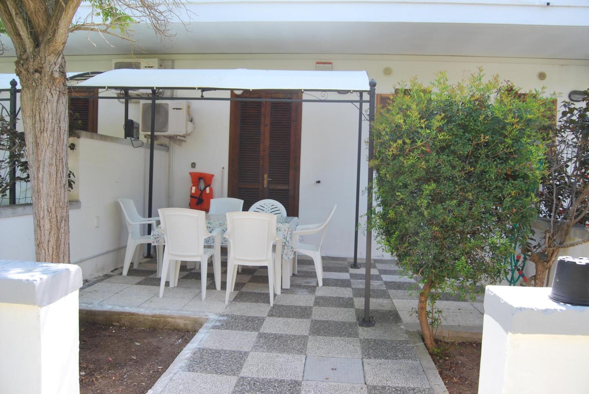 Residence Borgo Latino- Localo Torre dell'Orso Eksteriør bilde